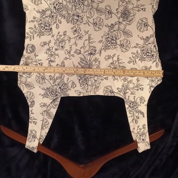 Christian Lacroix Toile De Jouy Dress - Size 0 - Classic French Floral Design - Picture 4 of 12